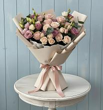 Букет цветов из:  Розы и Лизиантусы #REPLACE_PRED# Кольцово Свердловская область