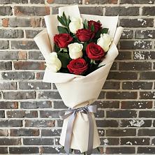 Букет цветов из:  Розы в Кольцово Свердловская область