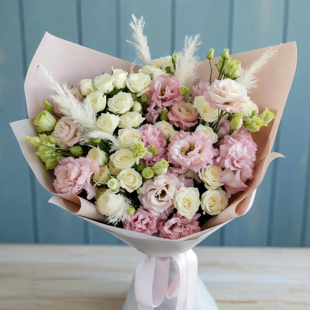 Букет цветов из: Альстромерии и Розы в Кольцово Свердловская область