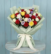 Букет цветов из:  Розы в Кольцово Свердловская область