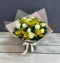 Букет цветов из:  Орхидеи и Розы в Кольцово Свердловская область