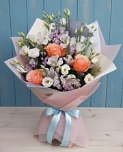 Букет цветов из:  Лизиантусы, Розы, Альстромерии и Гипсофила в Кольцово Свердловская область