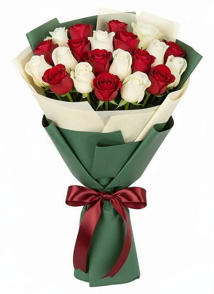 Букет Микс из красных и белых роз в Кольцово Свердловская область