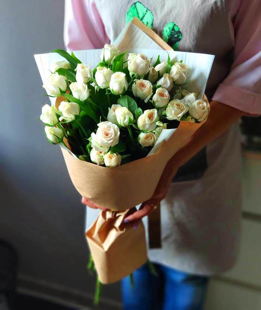 Букет цветов из: Розы в Кольцово Свердловская область