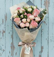 Букет цветов из:  Розы #REPLACE_PRED# Кольцово Свердловская область