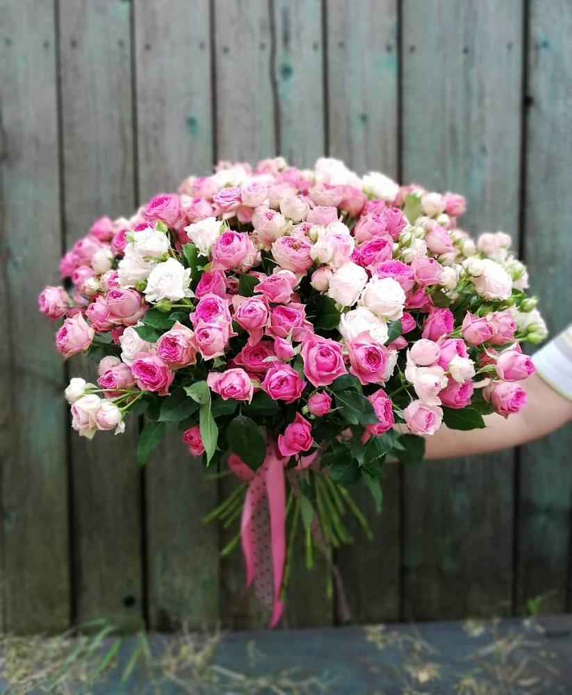 Букет Розовые кустовые розы Натали и Лав Лидия в Кольцово Свердловская область