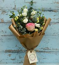 Букет цветов из:  Розы и Лизиантусы в Кольцово Свердловская область