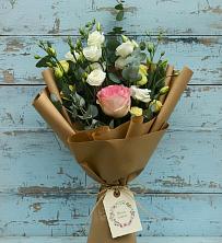 Букет цветов из:  Розы и Лизиантусы в Кольцово Свердловская область
