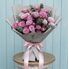 Букет цветов из:  Розы в Кольцово Свердловская область